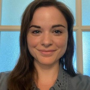 Meet your Posher, Lynne